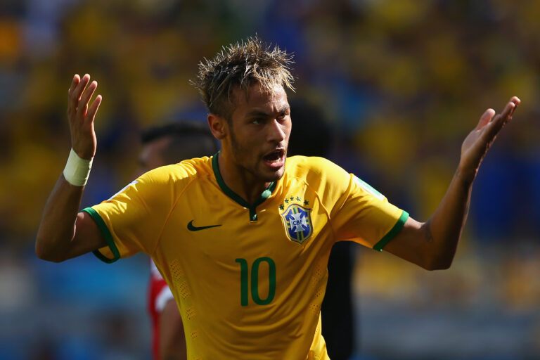 Brazil v Chile: Round of 16 - 2014 FIFA World Cup Brazil