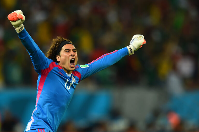 Así fue la trayectoria de Guillermo Ochoa en los Mundiales