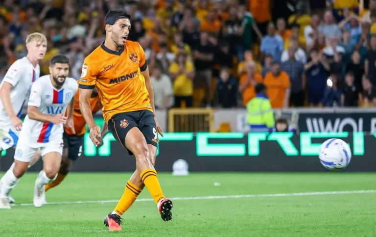 ¡Así fue el regreso de Raúl Jiménez a los Wolves!