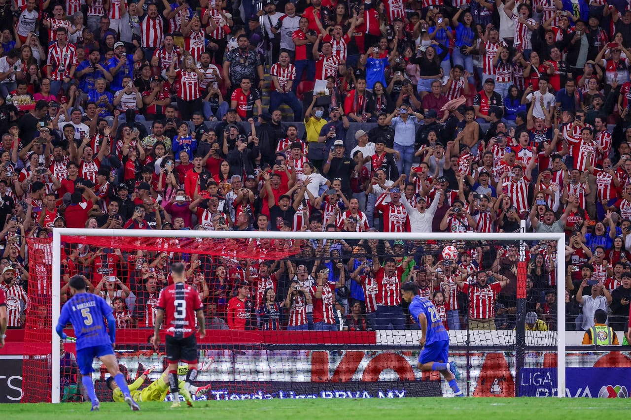 Clásico tapatío jornada 11